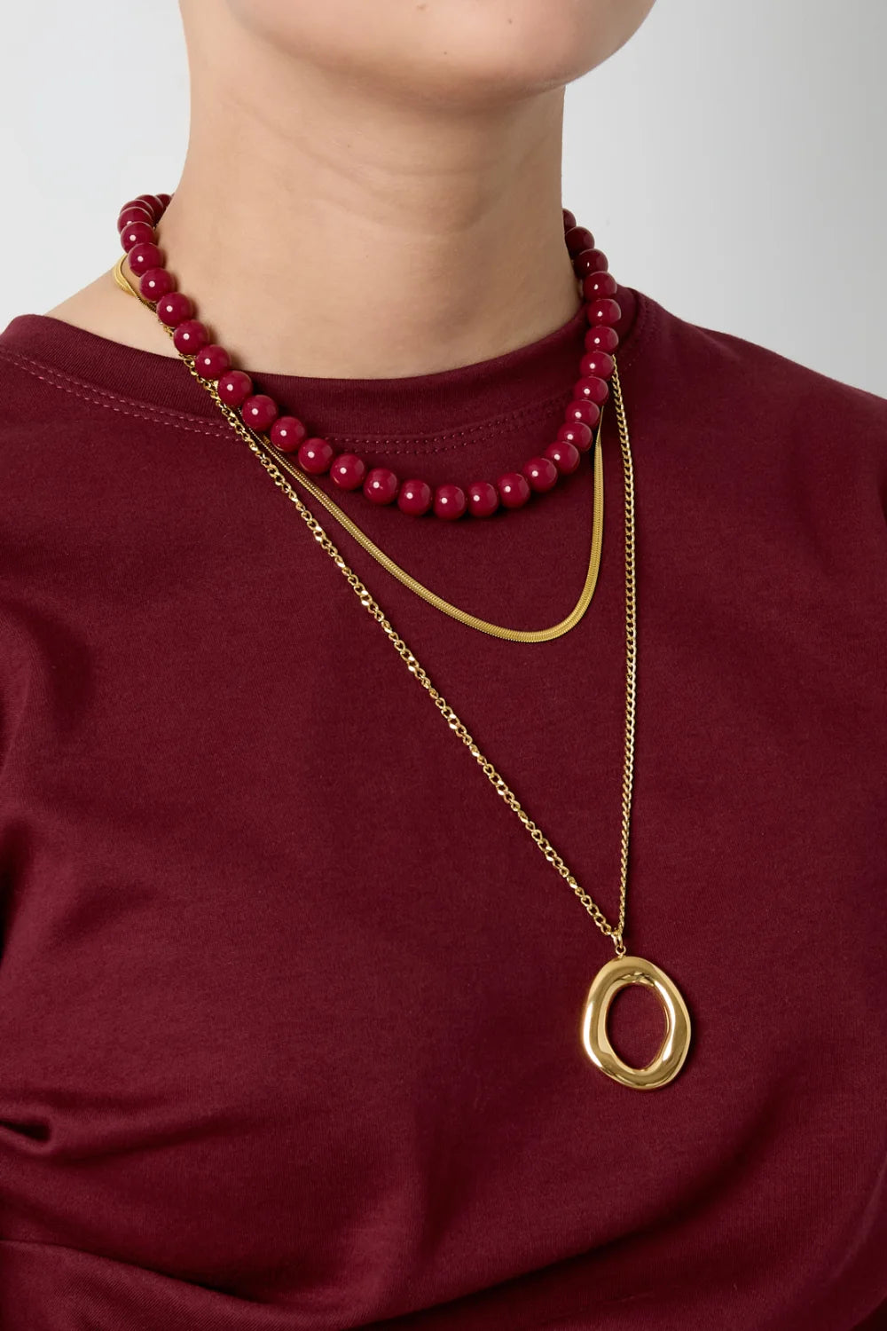 OVAL NECKLACE