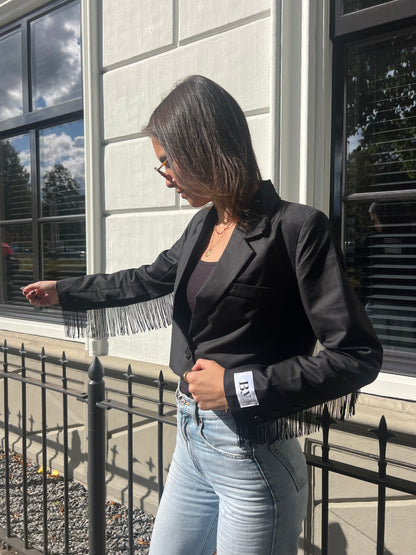 BLACK FRINGE BLAZER (SHORT)