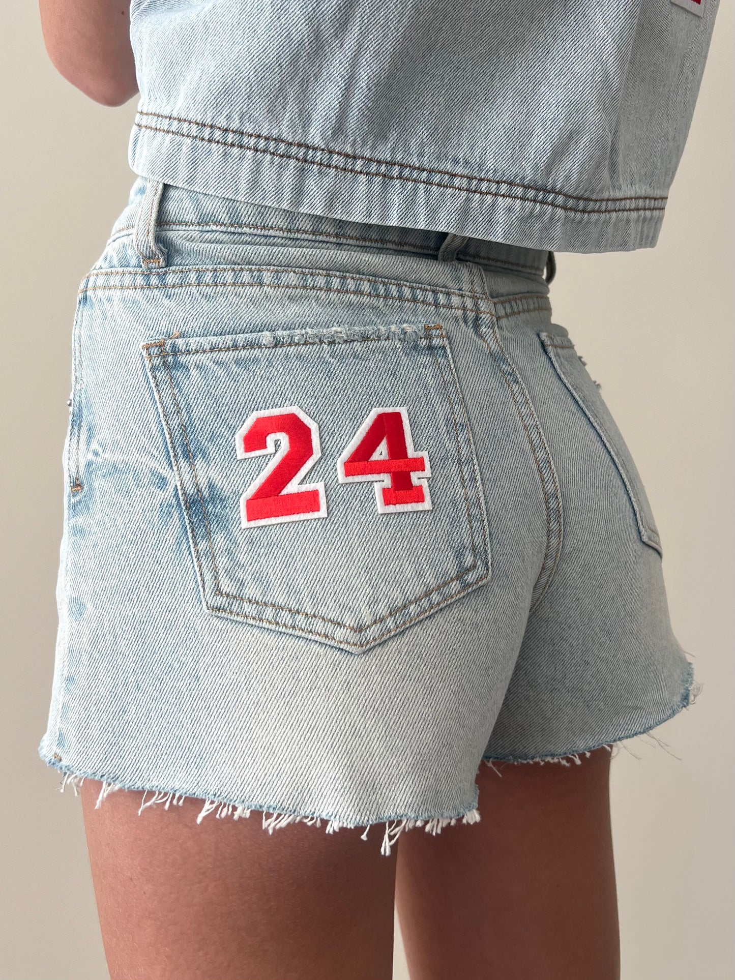 24 SHORT